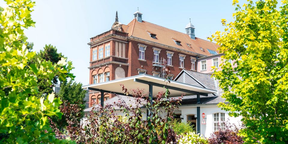 Das Klinikum Brandenburg ist quasi der Fels an der Havel